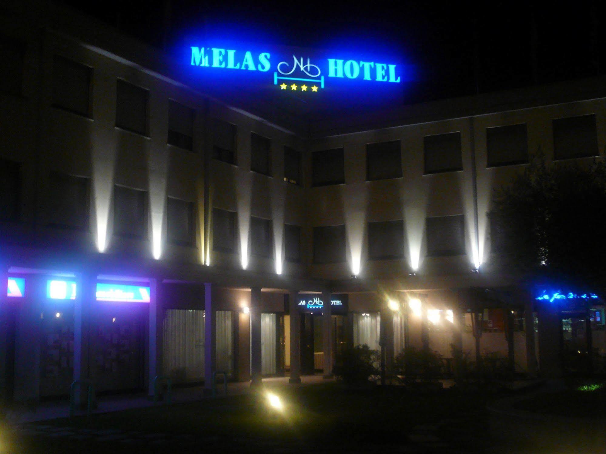 Melas Hotel Мерате Экстерьер фото